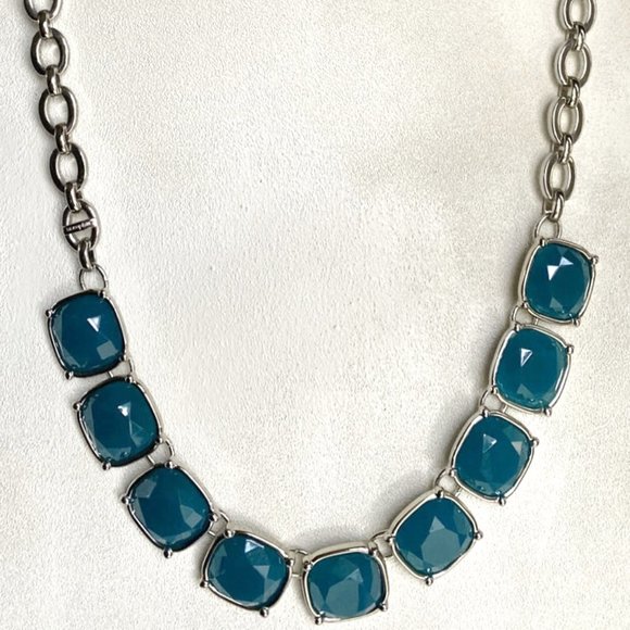 Lia Sophia Necklace Infinitme Large Aqua Crystals w/ Lia Clasp NWOT 16501 - Picture 5 of 5